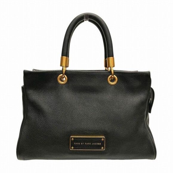 Marc Jacobs Handbags - Marc Jacobs M0009427 Leather Handbag